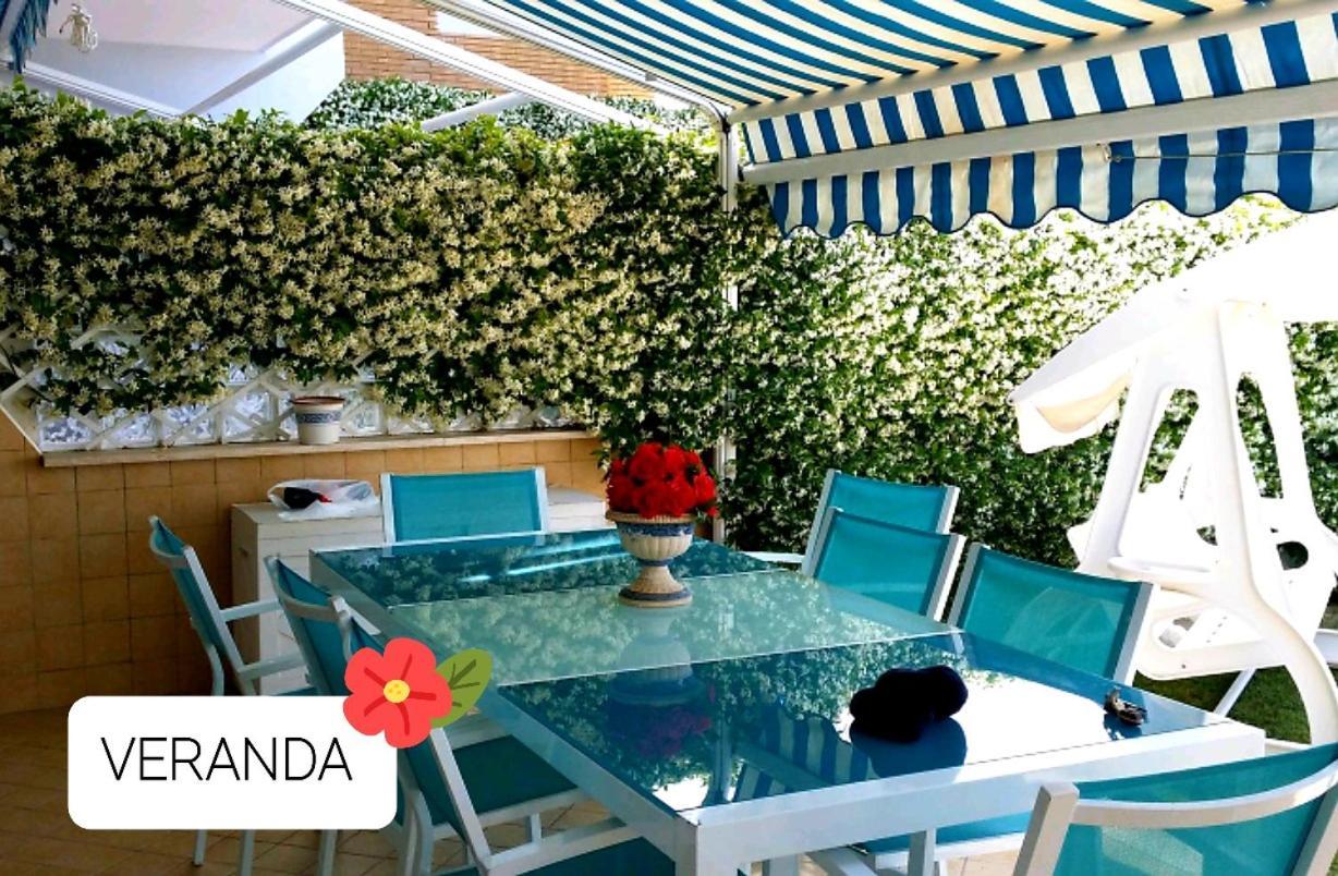 Casa Isa Villa Nettuno Exteriör bild